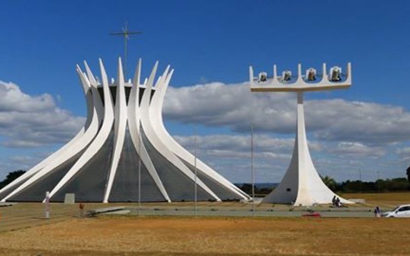 Visite Brasília com a Câmara da Barra