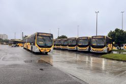 Prefeitura entrega mais 40 novos ônibus do BRT para a população carioca