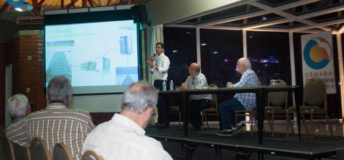 Palestra sobre economia de energia nos condomínios